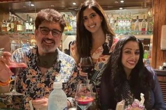 Rupali Ganguly’s step-daughter Esha Verma makes SHOCKING allegations against Anupama actress; says, “She slept on the bed that my father and mother shared” : Bollywood News