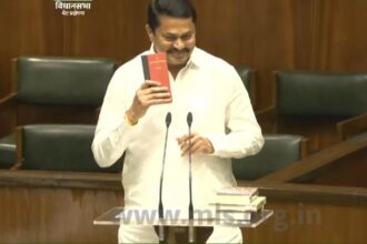 Maharashtra special Assembly session: MLAs-elect of Maha Vikas Aghadi take oath on second day