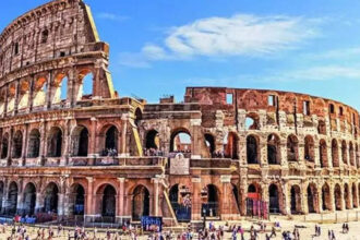 Gladiator for a night at the Colosseum? Some Romans are up in arms