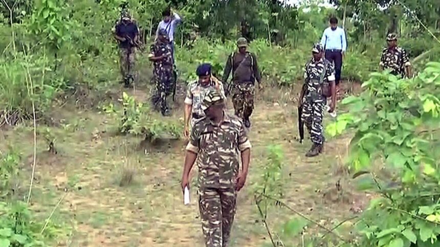 Three security personnel injured in encounter with Naxals in Chhattisgarh’s Bijapur