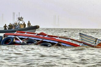 After the ferry tragedy, life jackets become mandatory for boat rides from Gateway of India