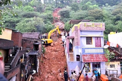 Measures underway to resolve civic issues in flood-hit areas in Tiruvannamalai: T.N. govt.