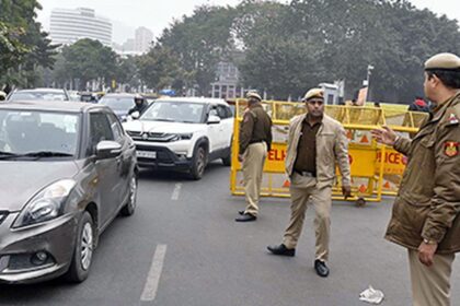 Delhi Police to enforce traffic restrictions for New Year Eve celebrations; strict checking to curb drunk driving, hooliganism