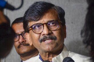 BJP planned to go ahead with Maharashtra govt swearing-in without Shinde if he remained stubborn: Sanjay Raut