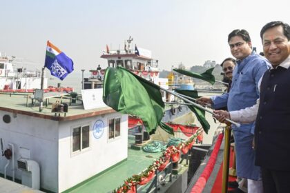 Sonowal unveils ‘Jalvahak’ scheme to boost cargo movement via inland waterways