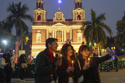 PM Modi greets people on Christmas