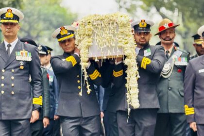 Former PM Manmohan Singh cremated with full state honours