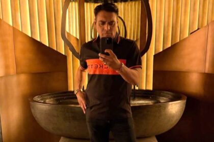 Ram Kapoor stuns fans with dramatic weight loss: “Was working on myself quite extensively” : Bollywood News