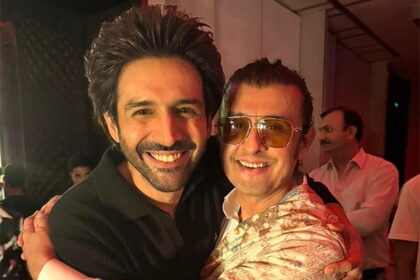 EXCLUSIVE: Sonu Nigam credits success of ‘Mere Dholna 3.0’ to “divine blessing”; CONFESSES not being emotional during the recording of Kartik Aaryan-starrer track : Bollywood News