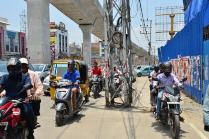Poles and transformers in the way of Hyderabad traffic to be removed