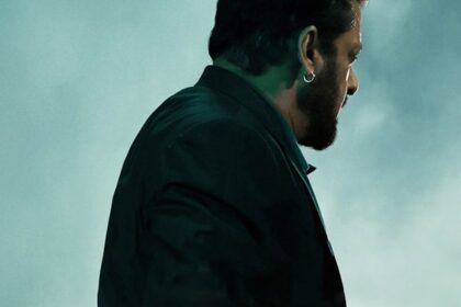 Salman Khan’s regal look in Sikandar poster ahead of teaser release sets the internet ablaze : Bollywood News