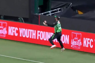 Glenn Maxwell turns ‘LeBron James’ to pluck a blinder out of thin air. Watch |