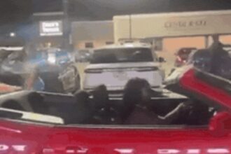 Video shows crowd mocking injured US cop thrown from car during arrest | World News