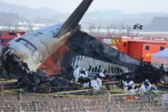 South Korea says Jeju Air jet black boxes stopped recording before crash