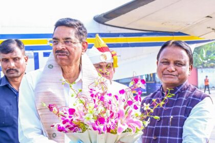 Hari Babu Kambhampati takes oath as Odisha Governor