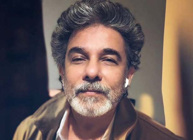 EXCLUSIVE: Deepak Tijori wins 12-year-long battle against his residential society: “They FROZE my bank account; spread stories that due to my bad behaviour, I am being thrown out of the building” : Bollywood News