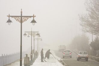 Ten flights cancelled as fog hits operations at Srinagar airport